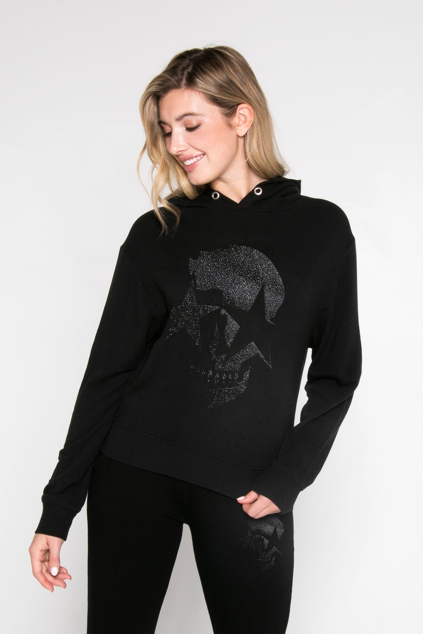 Vague Vibe Skull Hoodie Sweatshirt