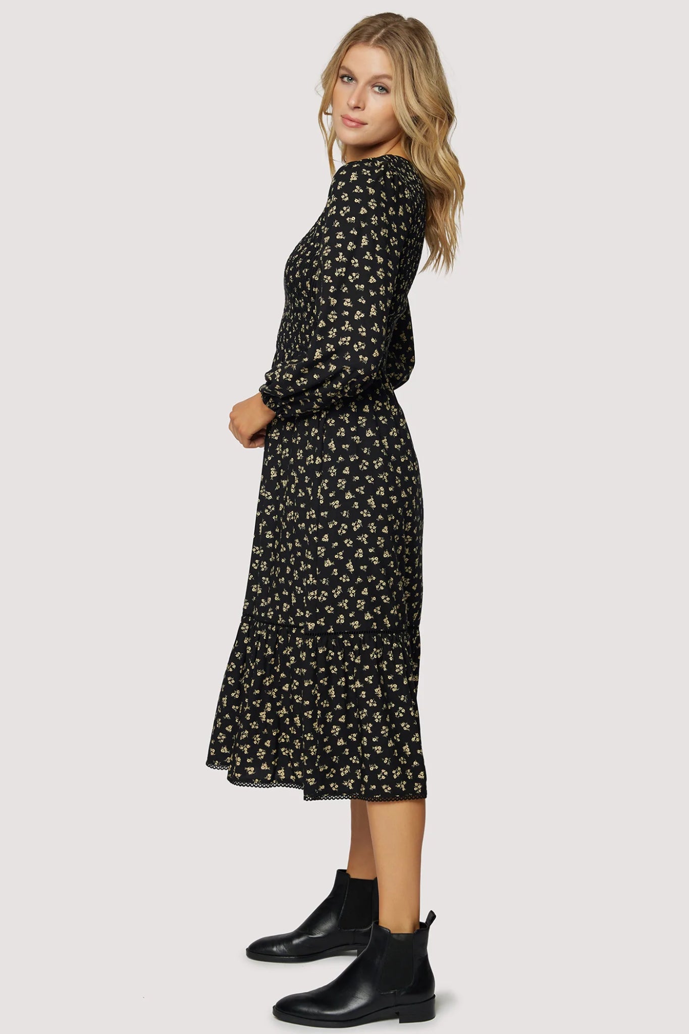 Chorus Dreams Midi Dress