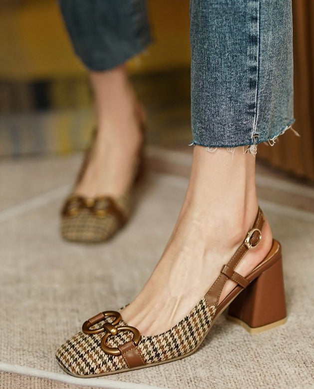 Anima Pulse Vintage Vibes Sandals